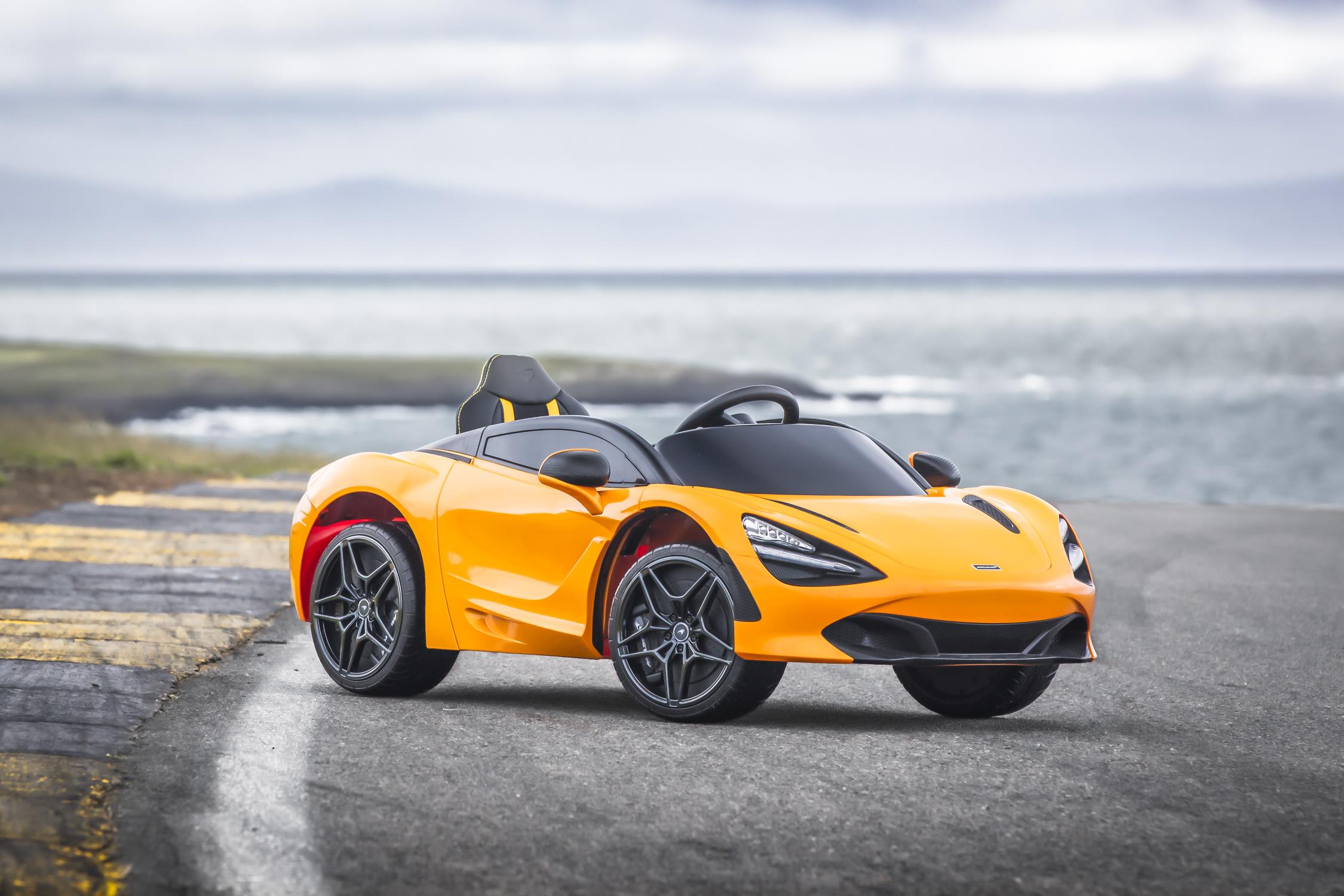 Mclaren ride on 720s online