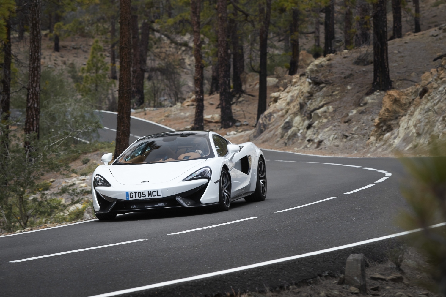 McLaren 570GT