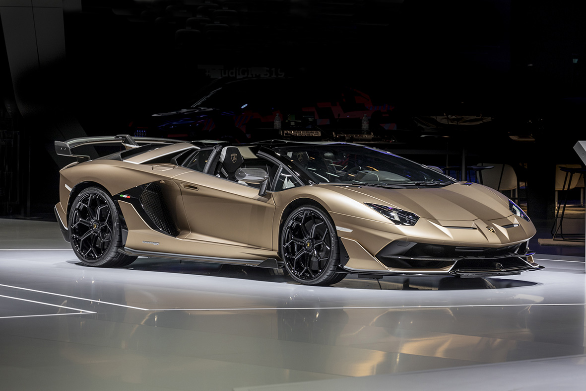 Lamborghini Aventador SVJ Roadster