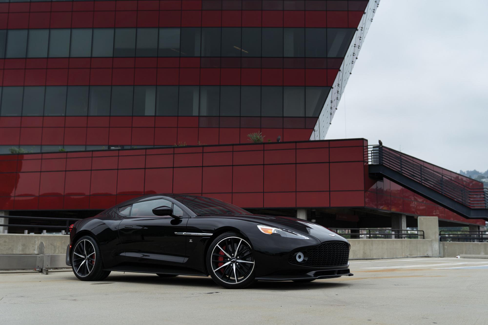 grands classiques d'Aston Martin