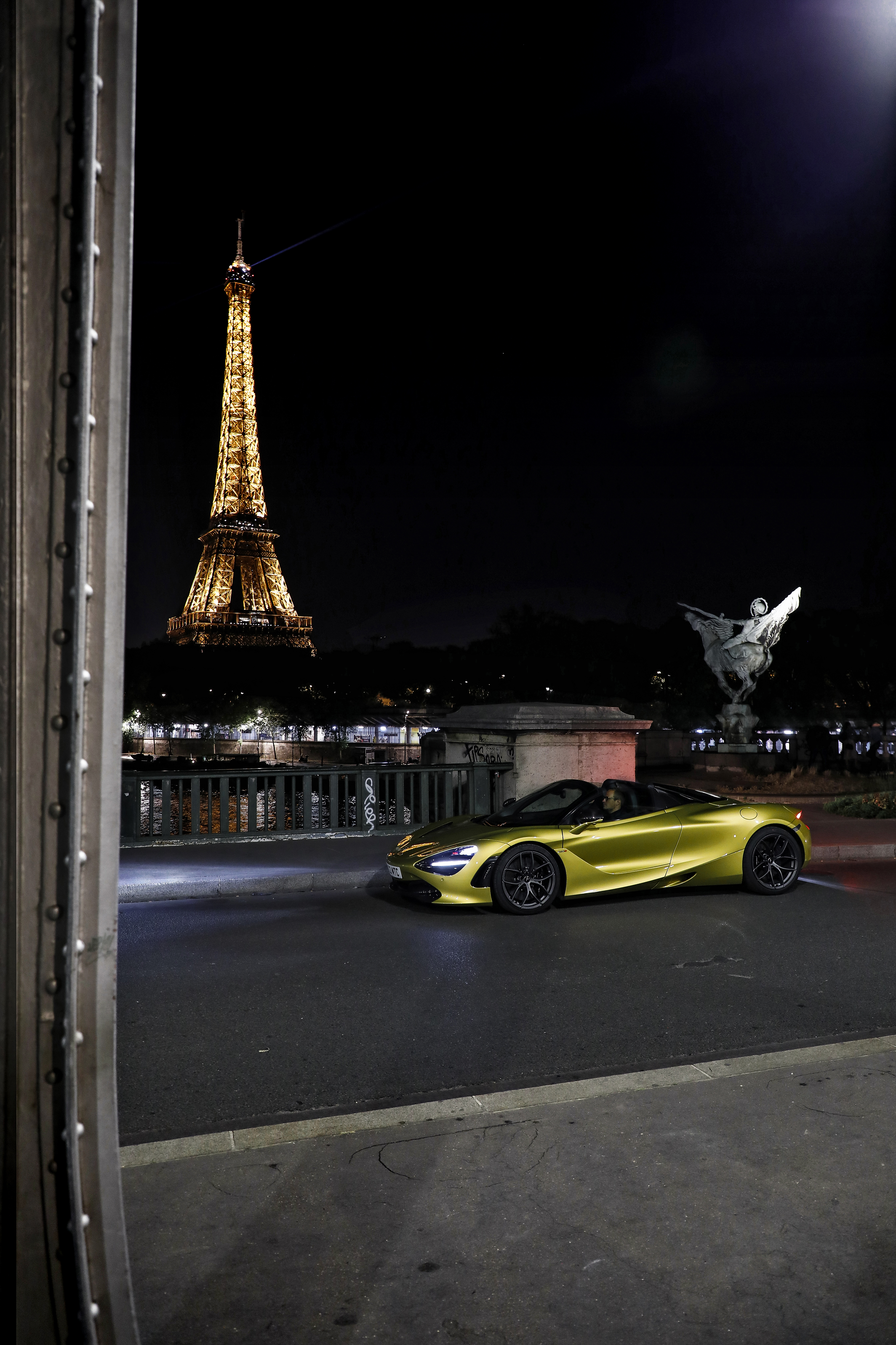 McLaren 720S Spider - Nommée Supercar du Coyote Automobile Awards